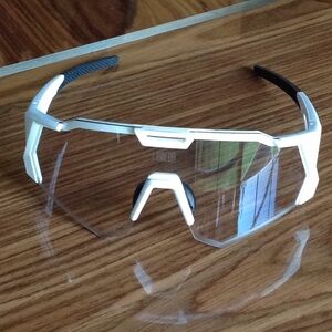 🐾🅰️🐾  Lameda - Polarizing Color Change Glasses